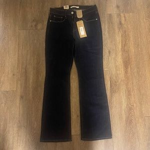 Levi’s Classic Bootcut Mid Rise Jeans